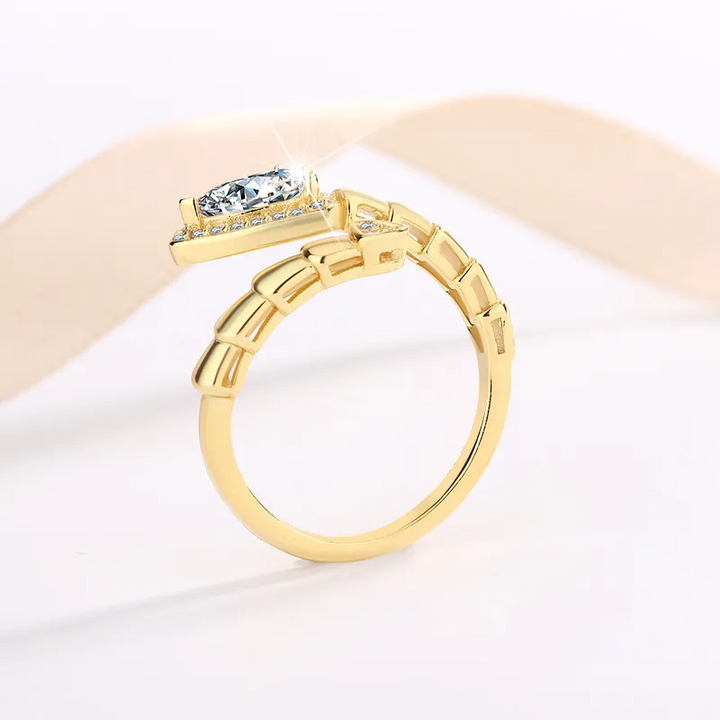 Anello del serpente con moissanite