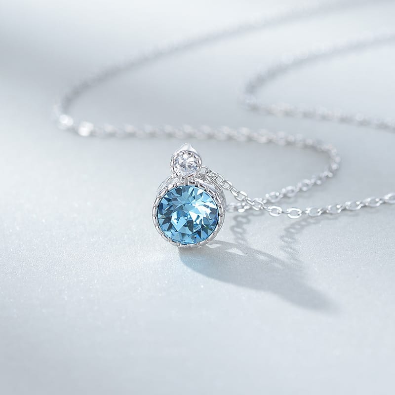 Collana con pietre di swarovski cristali